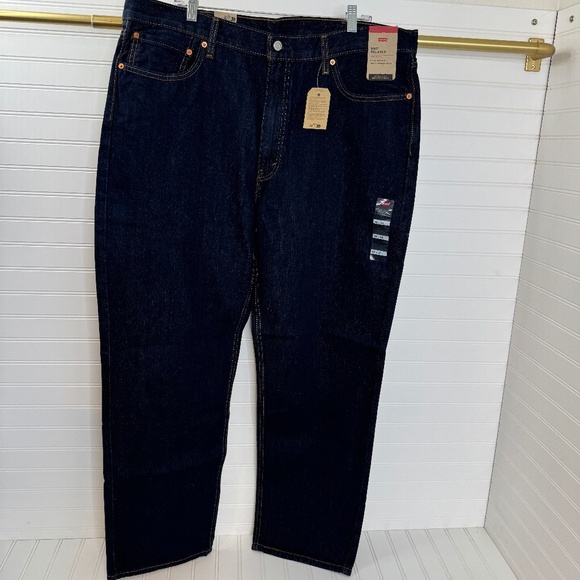 NEW Levis 550 Jeans Relaxed Fit 40W 32L